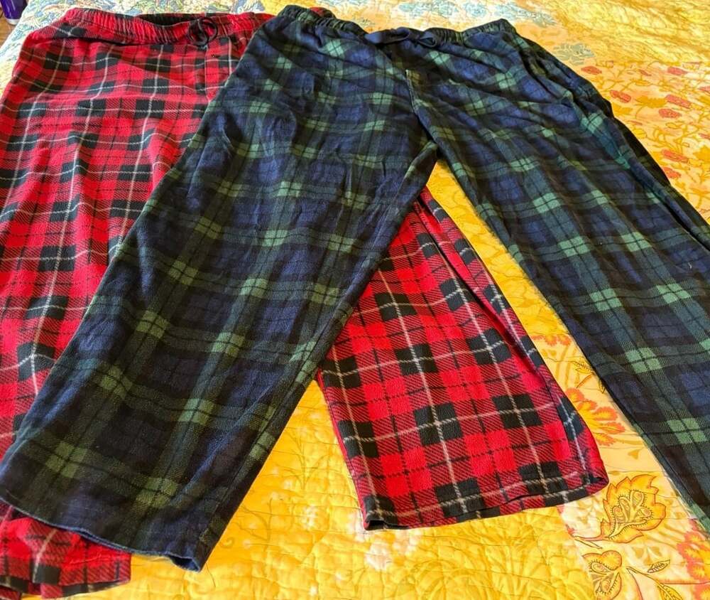 EUC IZOD Flannel Pajama Pants Blue Green Plaid & GUC Stafford red & black XL